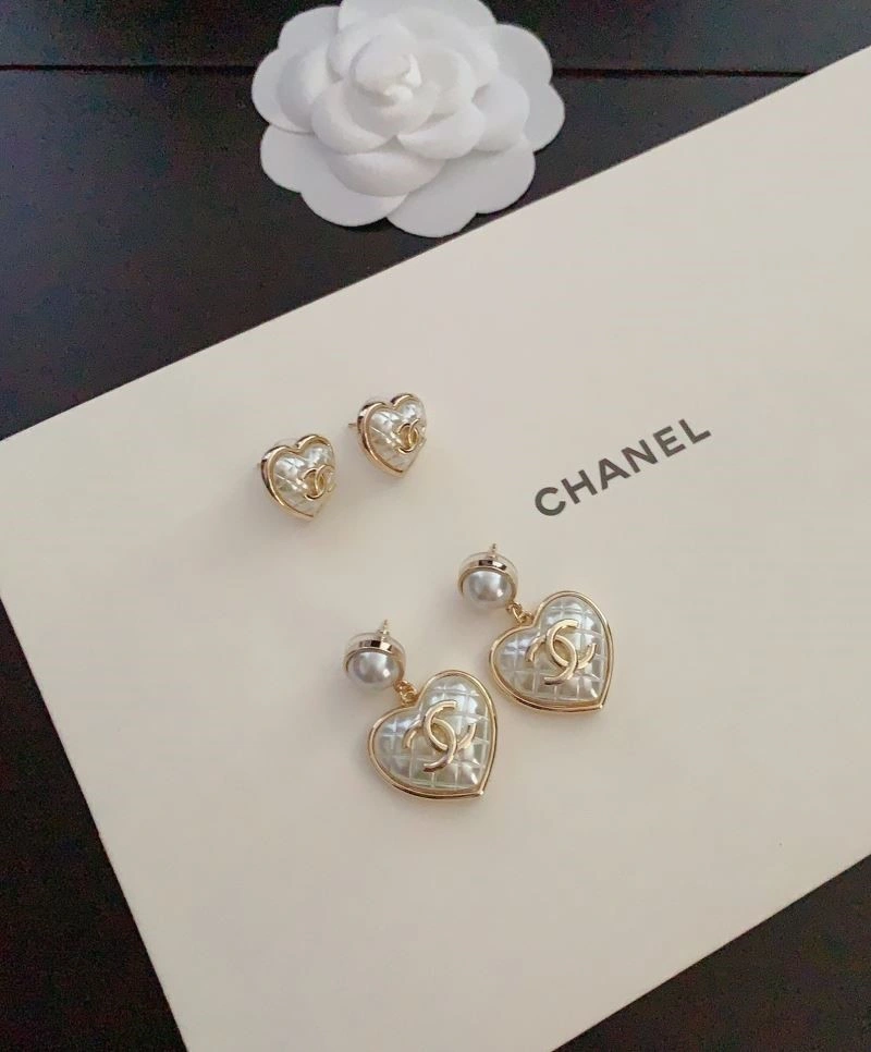 Chanel Earrings Bright 223729