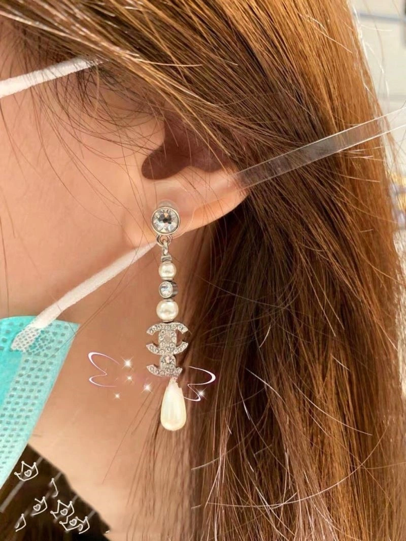 GoAnywhere Chanel Earrings 223709