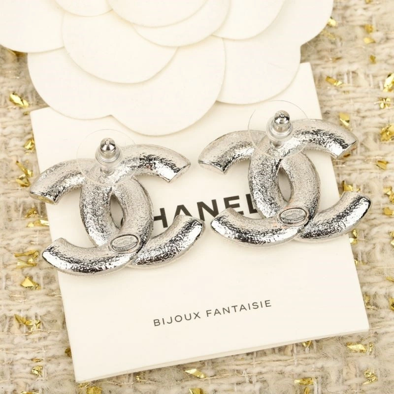 Modern Chanel Earrings 223699