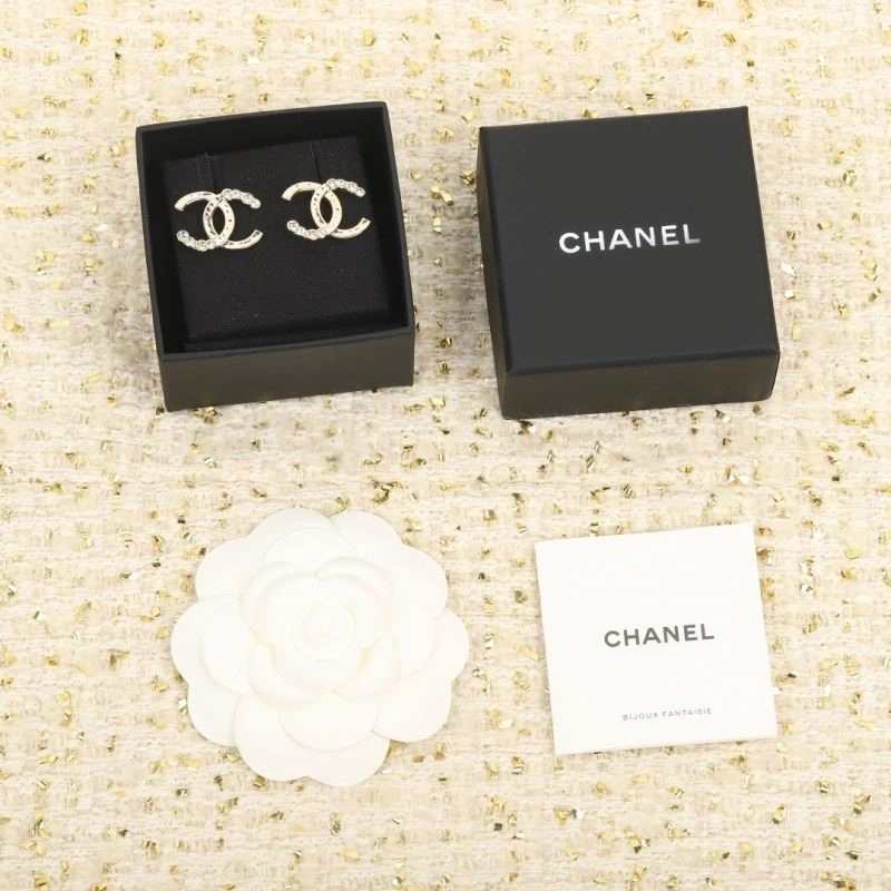 FashionForward Chanel Earrings 223764