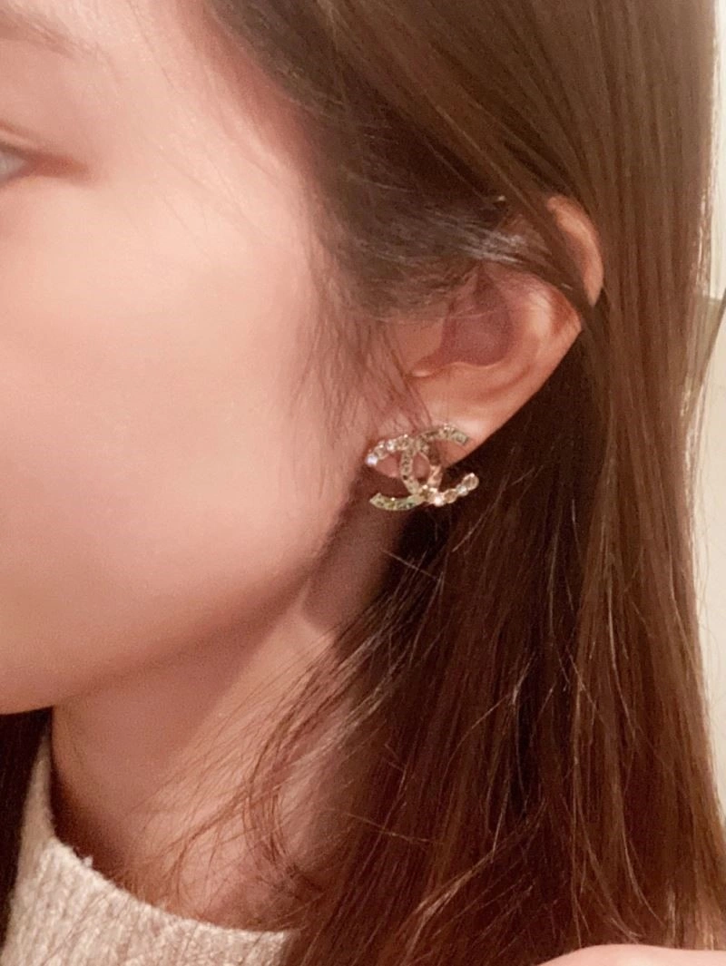 FashionForward Chanel Earrings 223764