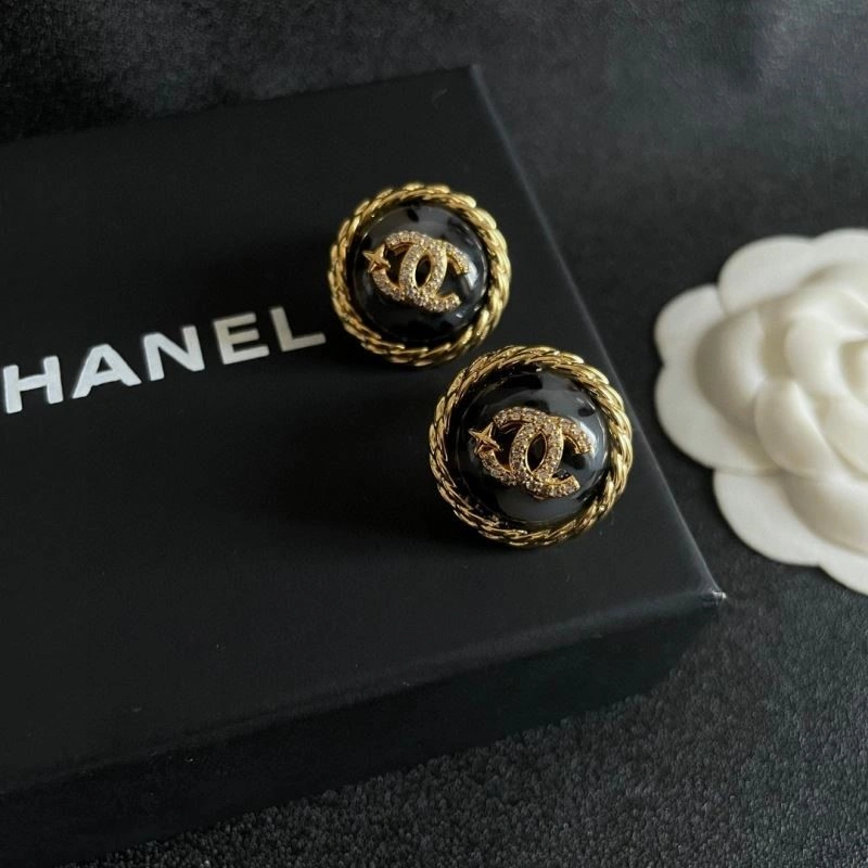 Chanel Earrings ModernLook 223740