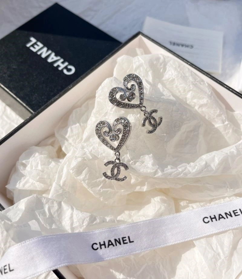 Versatile Chanel Earrings 223681