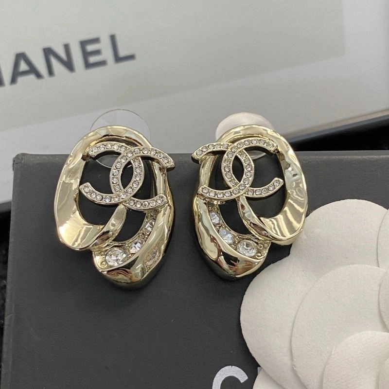 Fashionable Chanel Earrings 223666
