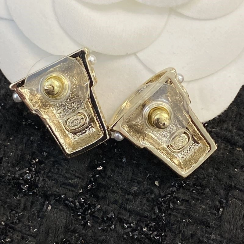 Chanel Earrings GoodFit 223690