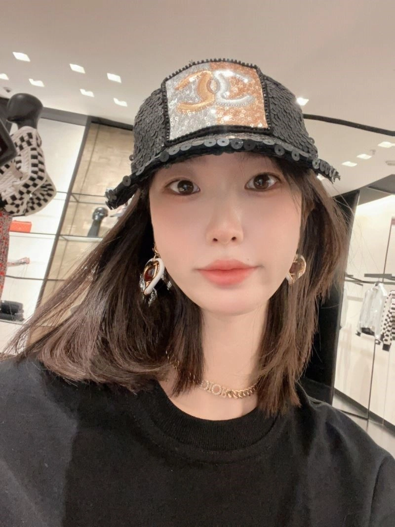 RelaxedFit Chanel Earrings 223668