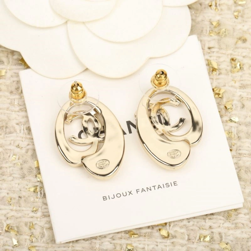 Unisex Chanel Earrings 223671