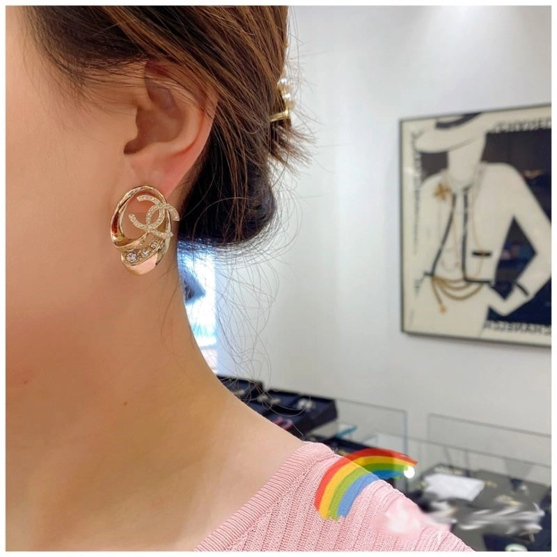Unisex Chanel Earrings 223671