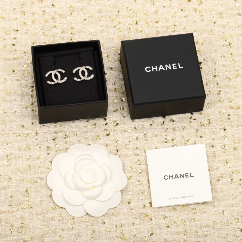 Chanel Earrings Vibrant 223684