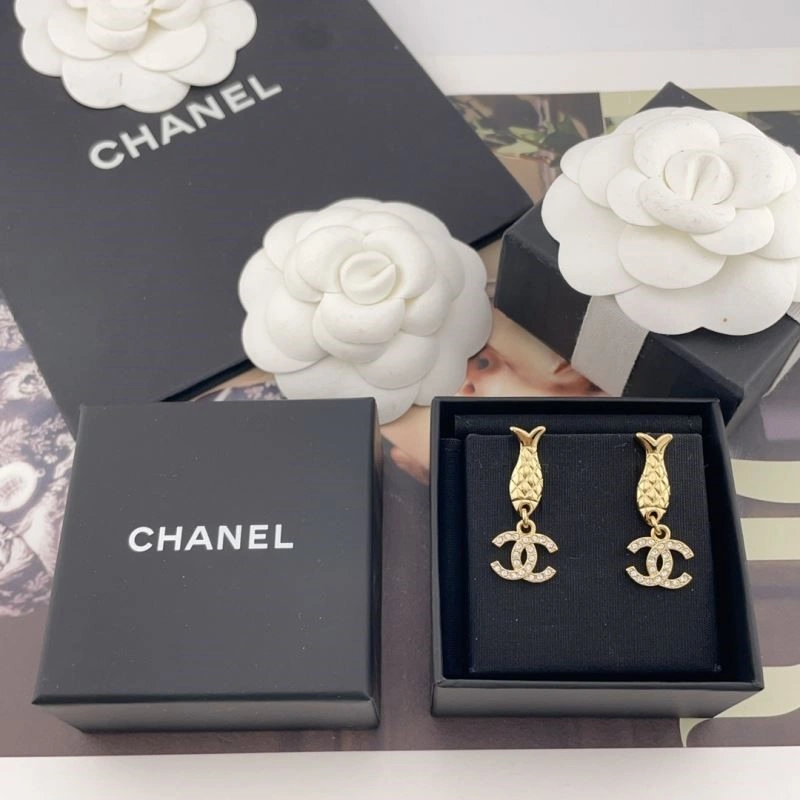 Chanel Earrings Stylish 223687