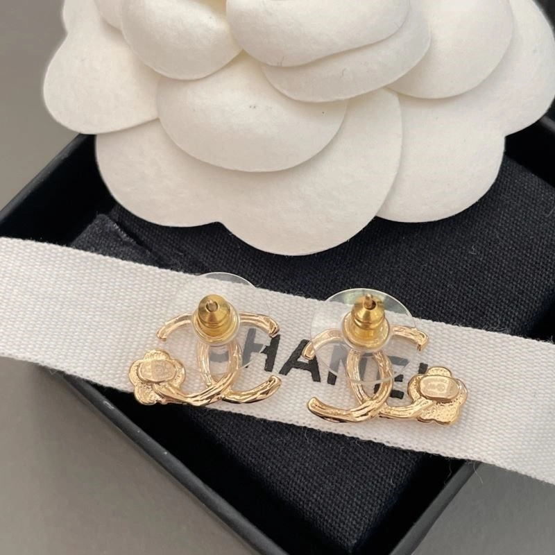 Stylish Chanel Earrings 223672