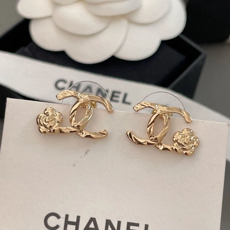 Stylish Chanel Earrings 223672