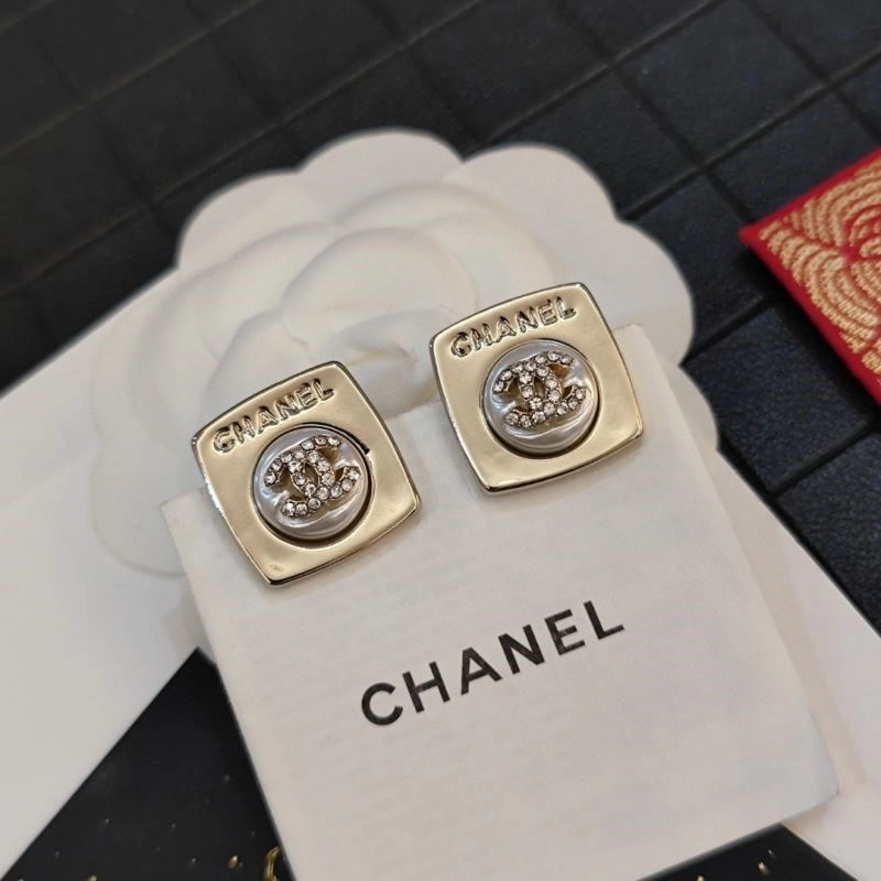 ModernLook Chanel Earrings 223735
