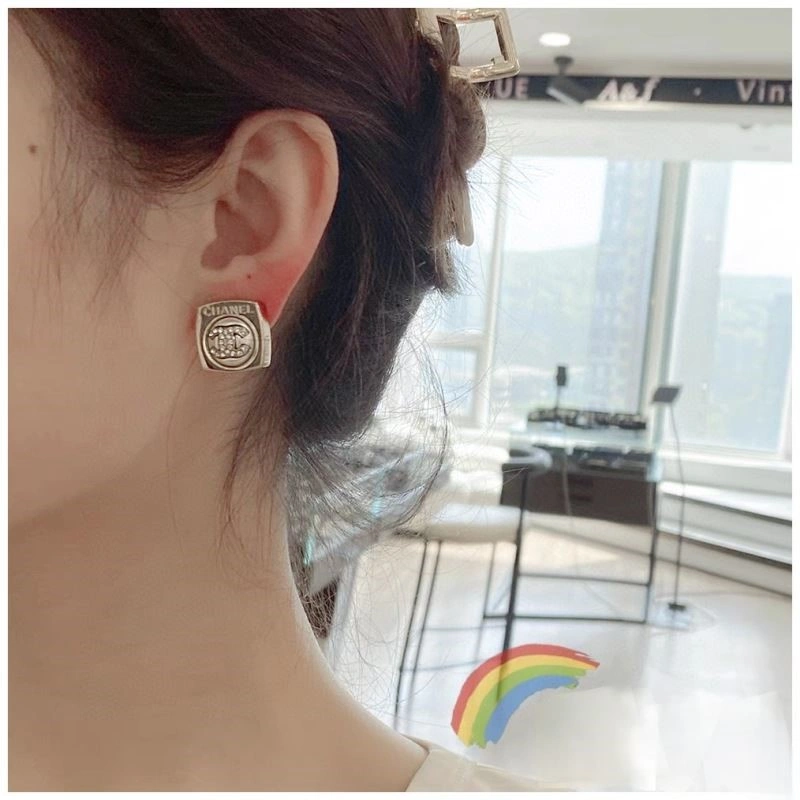 ModernLook Chanel Earrings 223735