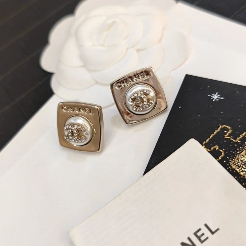 ModernLook Chanel Earrings 223735