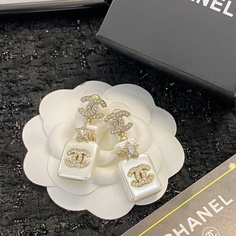 Chanel Earrings TechFriendly 223675