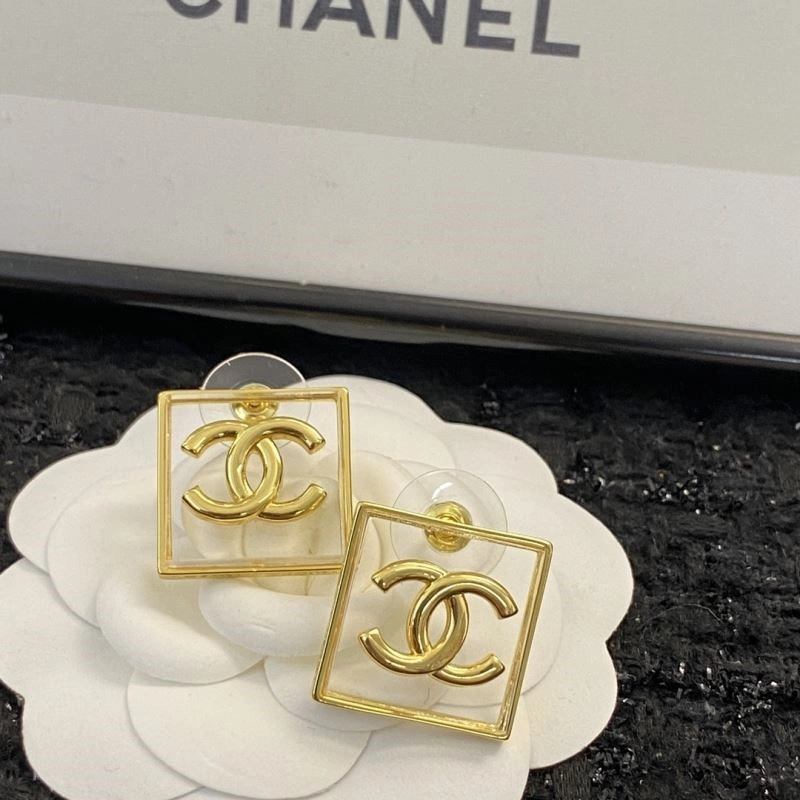 Breathable Chanel Earrings 223679