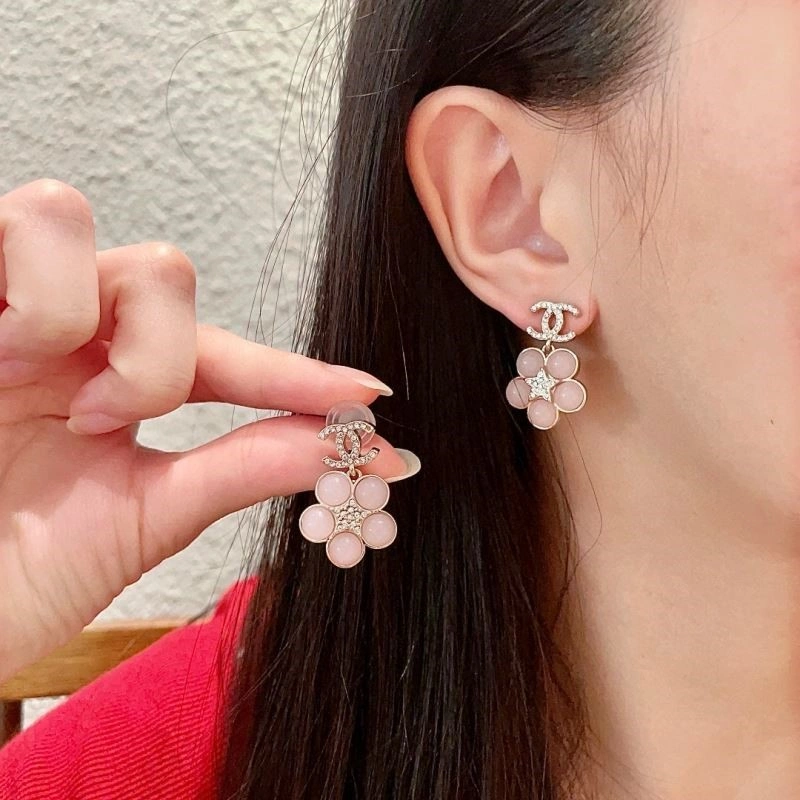 Chanel Earrings Affordable 223651