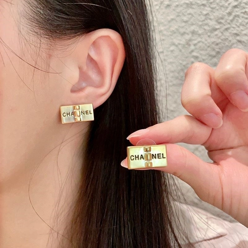 ZipUp Chanel Earrings 223652