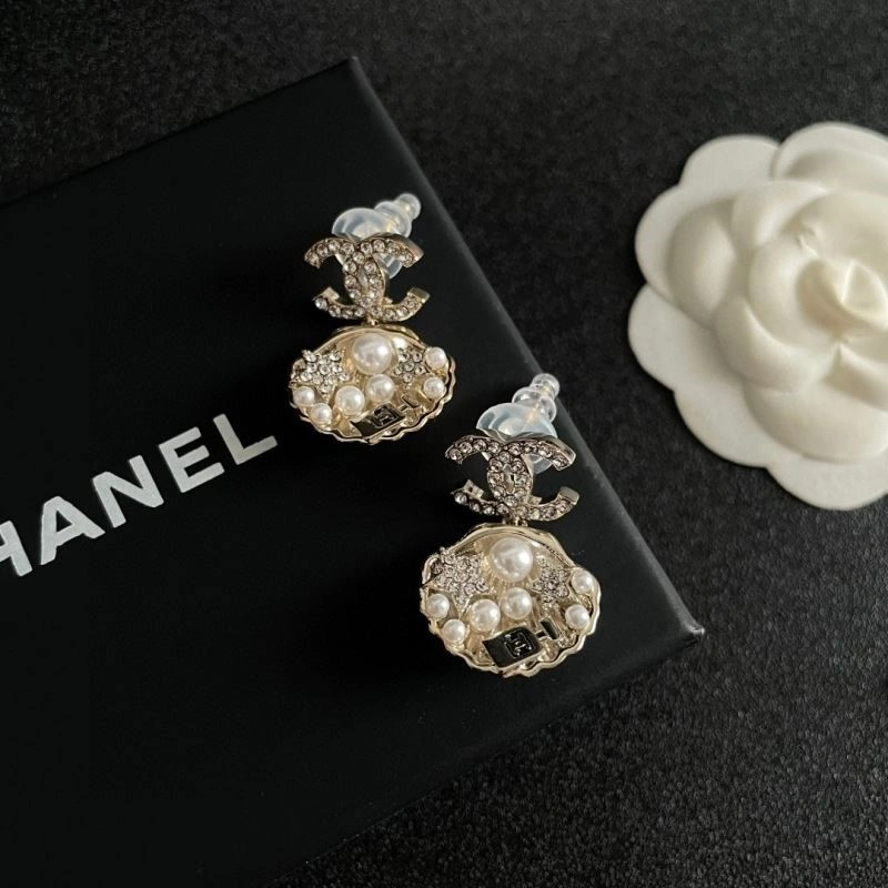 Trendsetting Chanel Earrings 223646