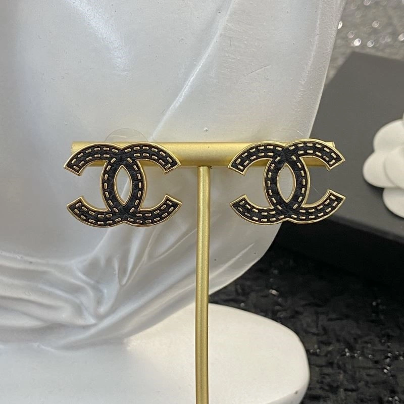 Chanel Earrings QuickDry 223641