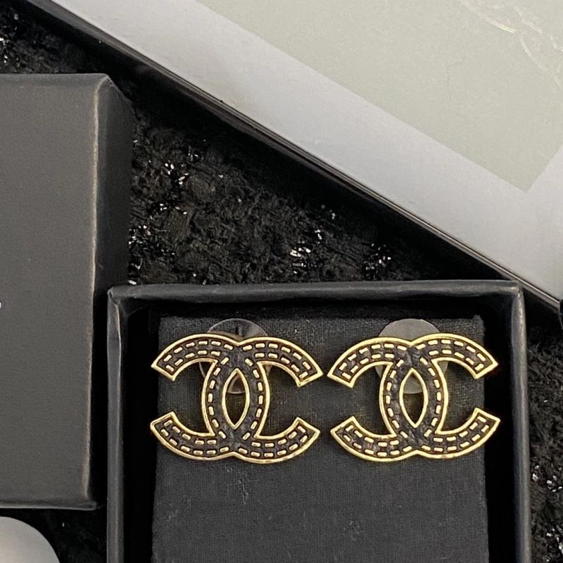 Chanel Earrings QuickDry 223641