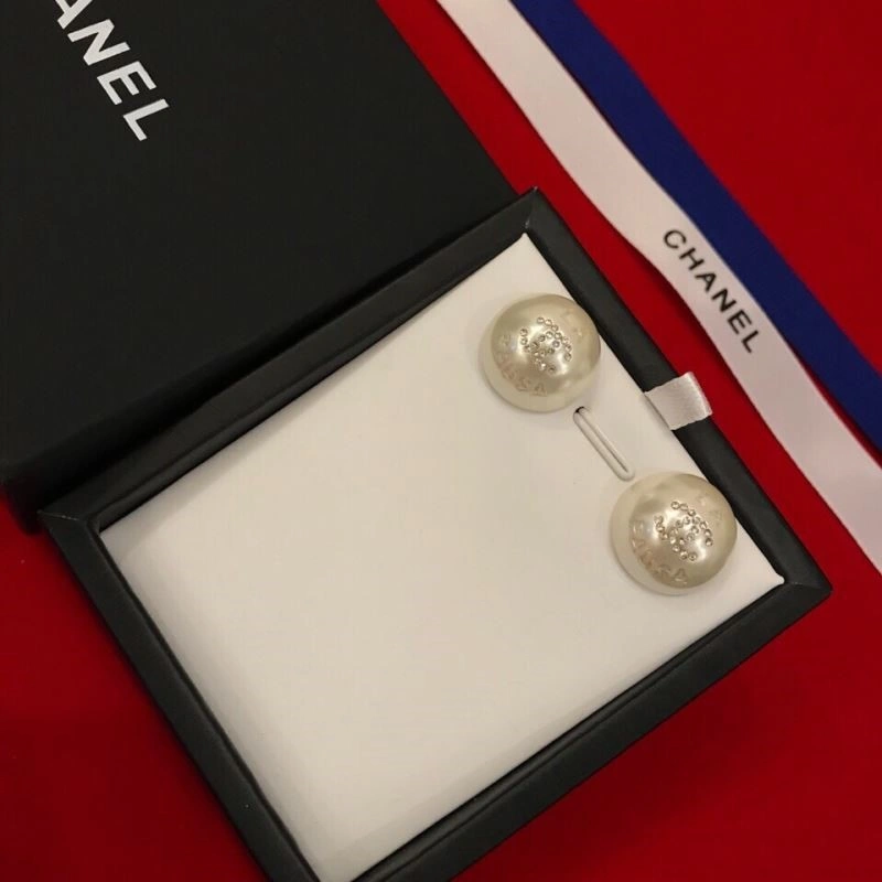 Chanel Earrings Practical 223631