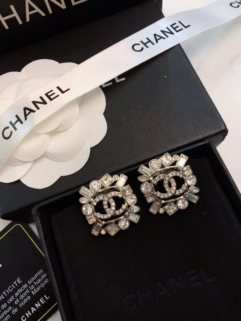 ModernLook Chanel Earrings 223644