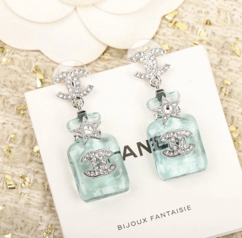 Chanel Earrings Reliable 223629