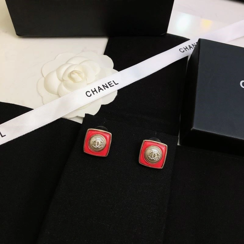 Chanel Earrings Fashionable 223628