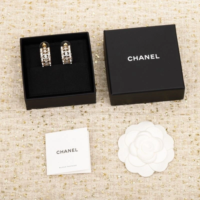 Chanel Earrings Durable 223649