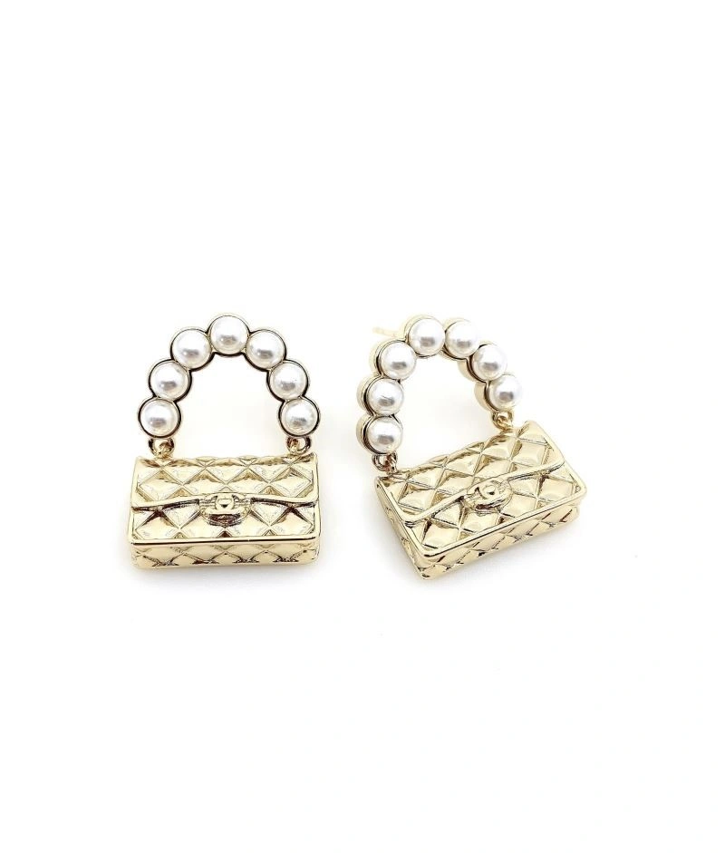 Sporty Chanel Earrings 223620