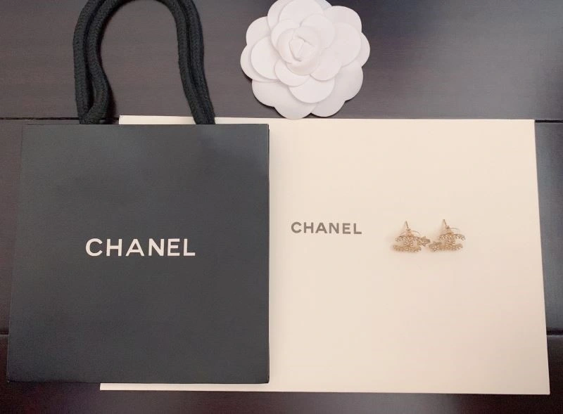 Chanel Earrings Tailored 223613