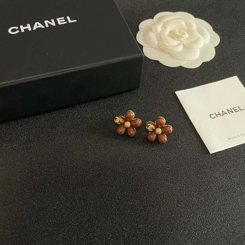 Chanel Earrings EyeCatching 223605