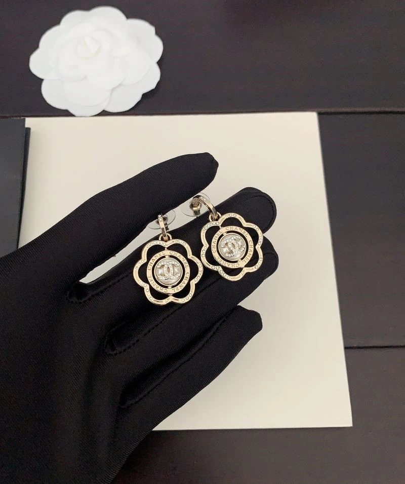SmartChoice Chanel Earrings 223597