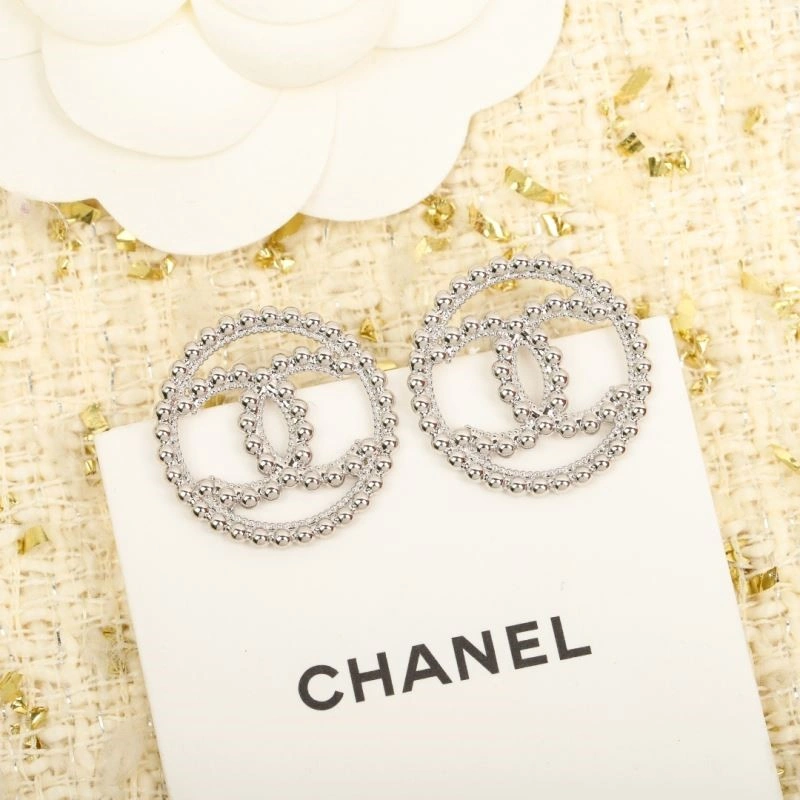 Chanel Earrings Compact 223619