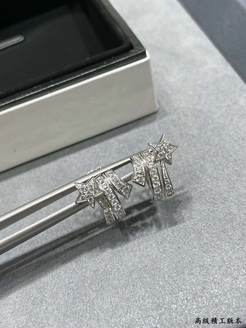 Chanel Earrings TimelessDesign 223600