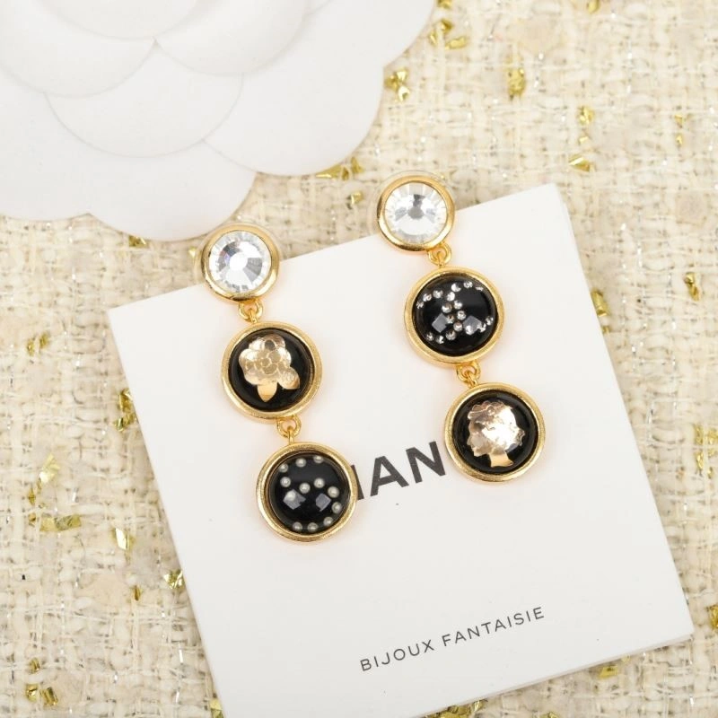 Chanel Earrings Tailored 223585