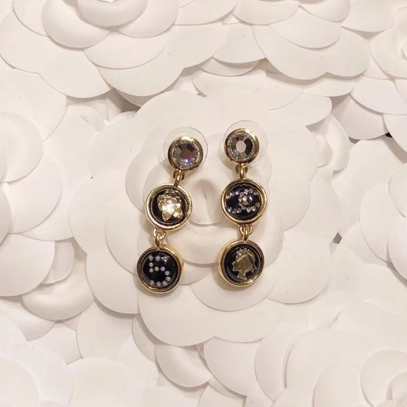 Chanel Earrings Tailored 223585