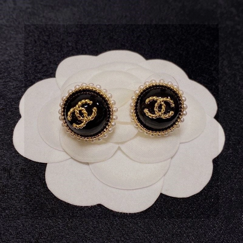 Chanel Earrings Vibrant 223083