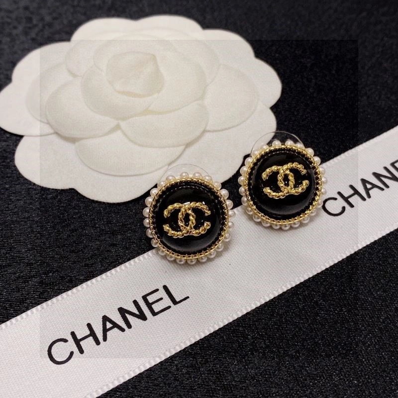 Chanel Earrings Vibrant 223083