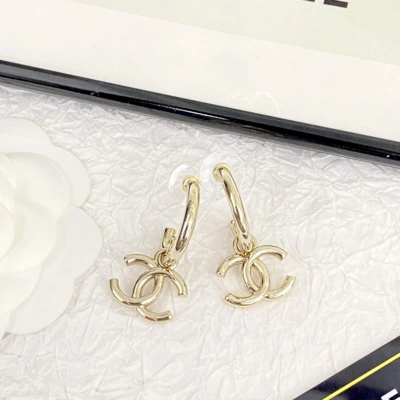 UrbanStyle Chanel Earrings 223065
