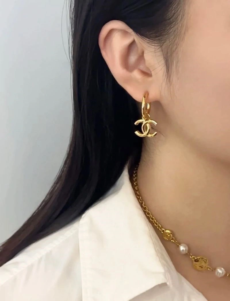 UrbanStyle Chanel Earrings 223065