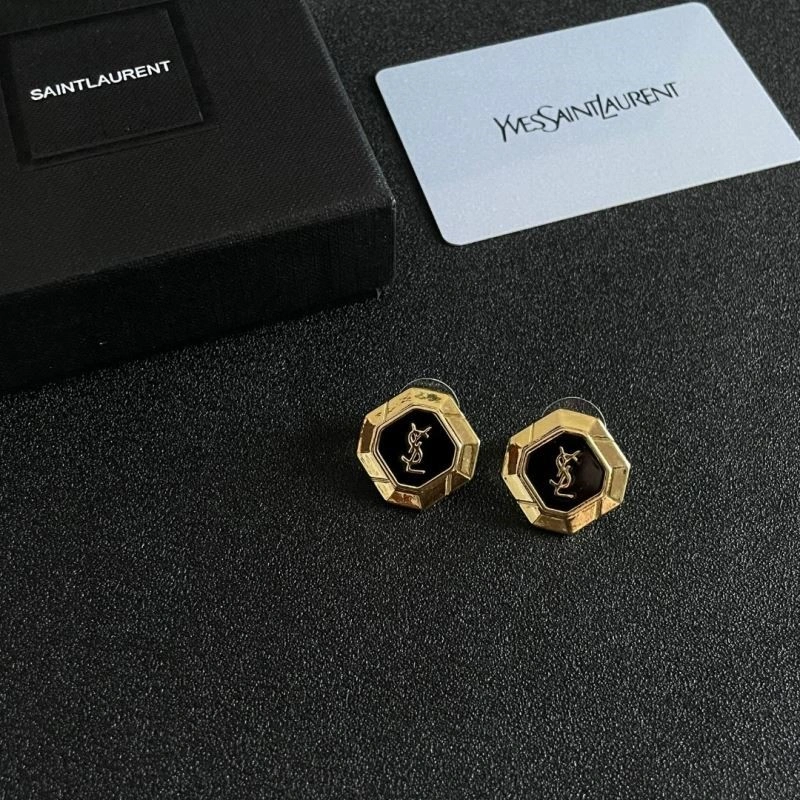 Refined Chanel Earrings 223070