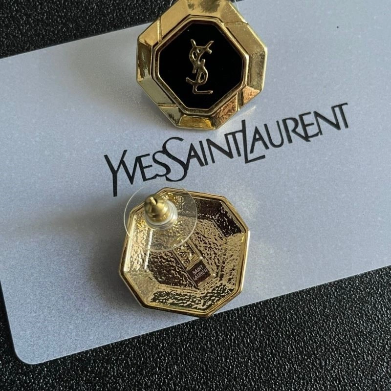 Refined Chanel Earrings 223070