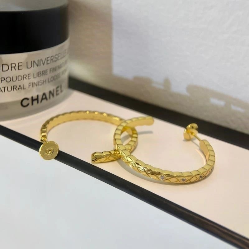 Chanel Earrings Durable 223054