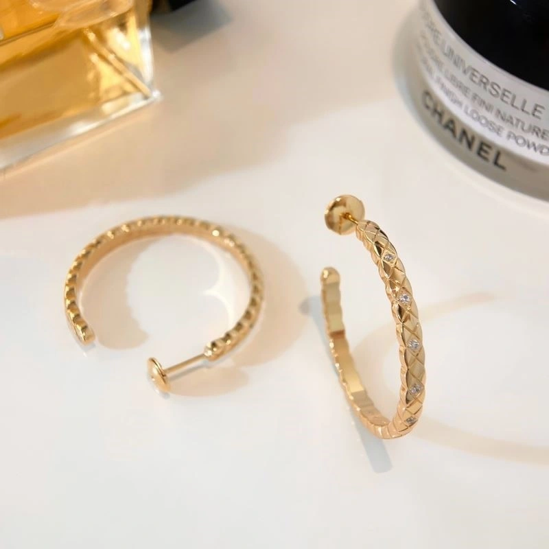Chanel Earrings Durable 223054