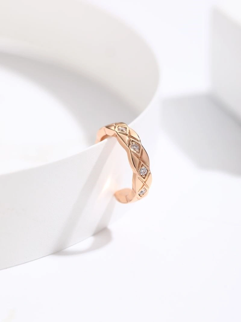Chic Chanel Earrings 223066