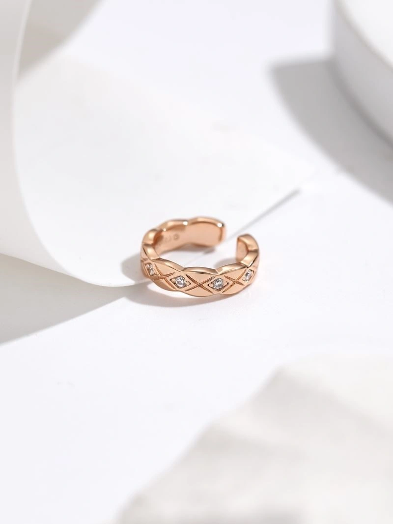 Chic Chanel Earrings 223066