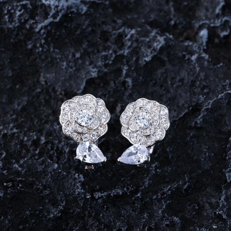 FreshLook Chanel Earrings 223047